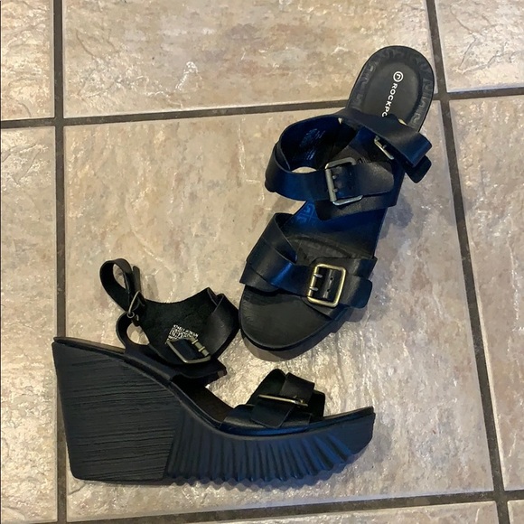 adidas wedge sandals